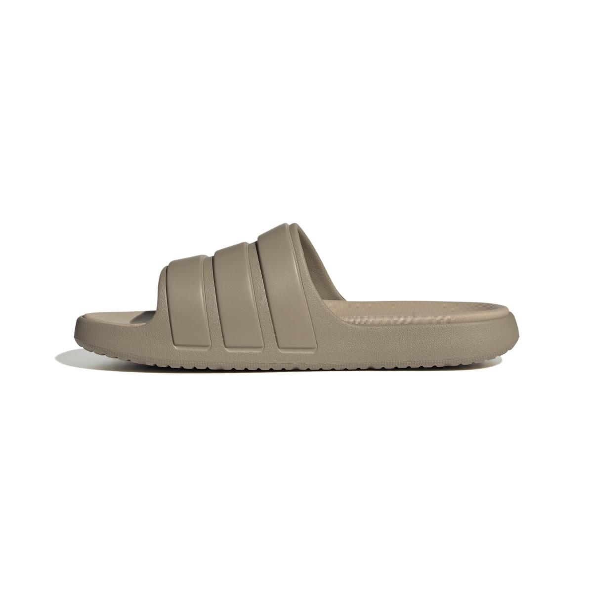 product/a/d/adidas_ji2272_5_footwear_photography_side_medial_center_view_white-nw091625.jpg