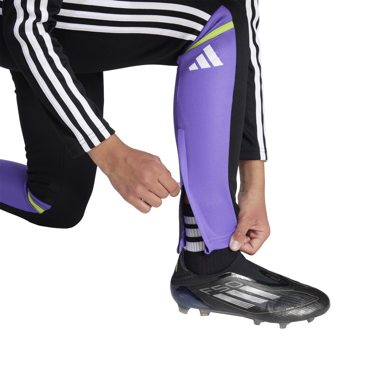 product/a/d/adidas_jv6063_black-purrus_6.jpg