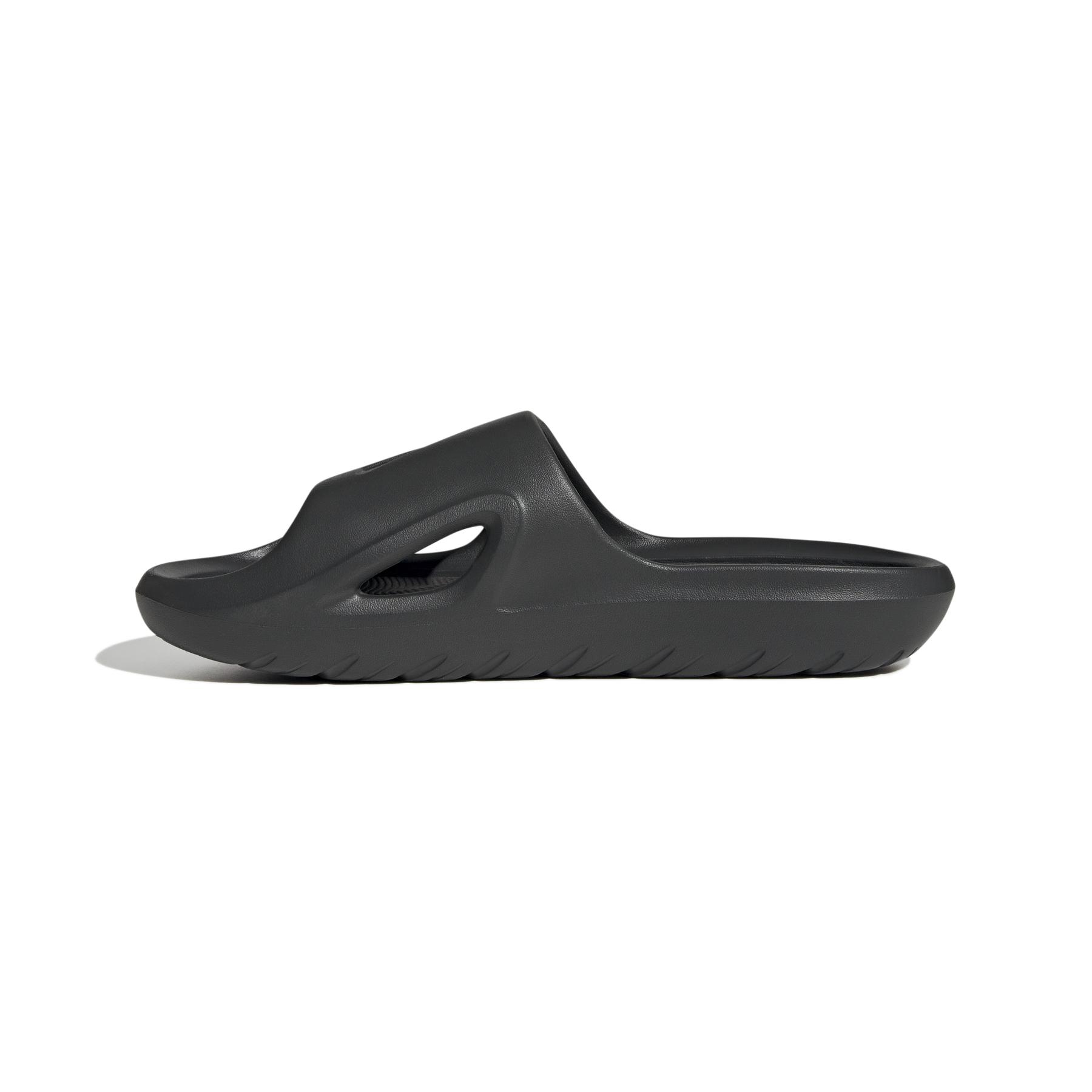 product/a/d/adidas_hq9915_5_footwear_photography_side_medial_center_view_white_000.jpg
