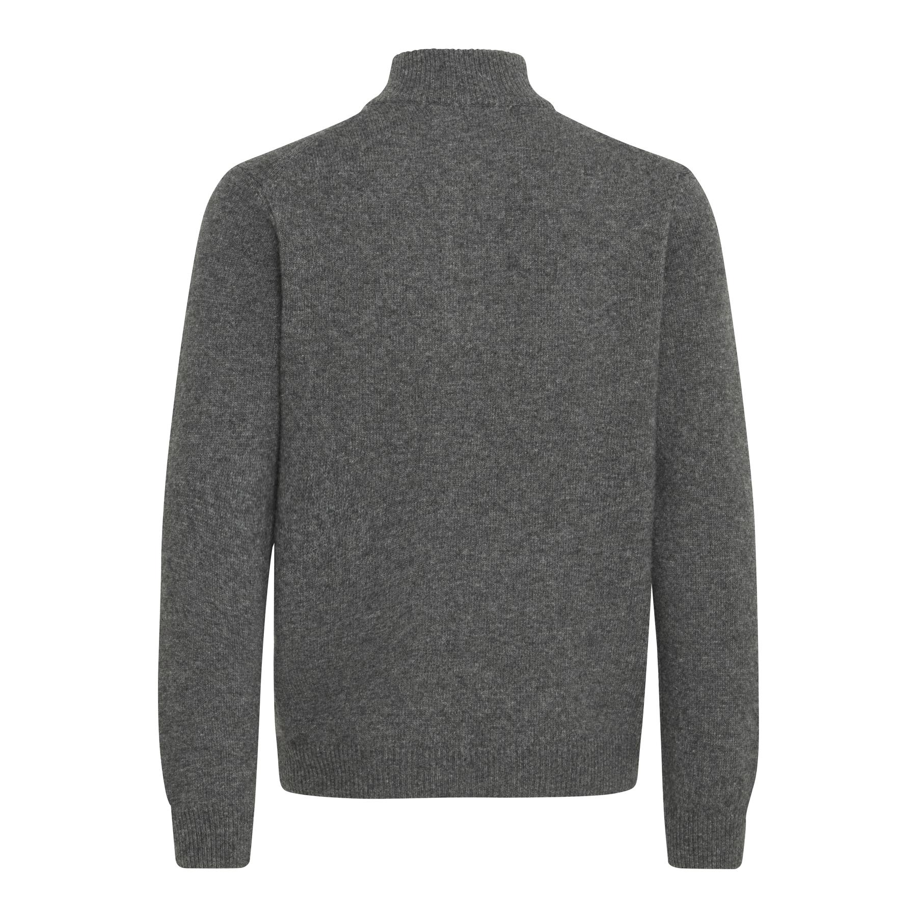 product/c/a/casual-friday_20505249-50817_2.jpg