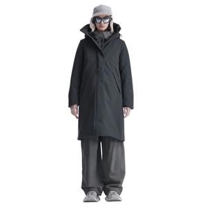 qw534-1-parka-con-capucha-para-mujer-krakatau-gaia-negro