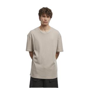 tb6676-01325-camiseta-con-relieve-urban-classics-gris